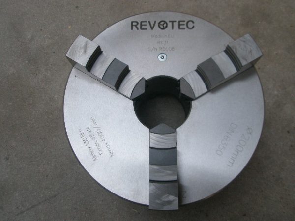 Revotec zelfcentr. 3-klauwplaat 250mm DIN 6350