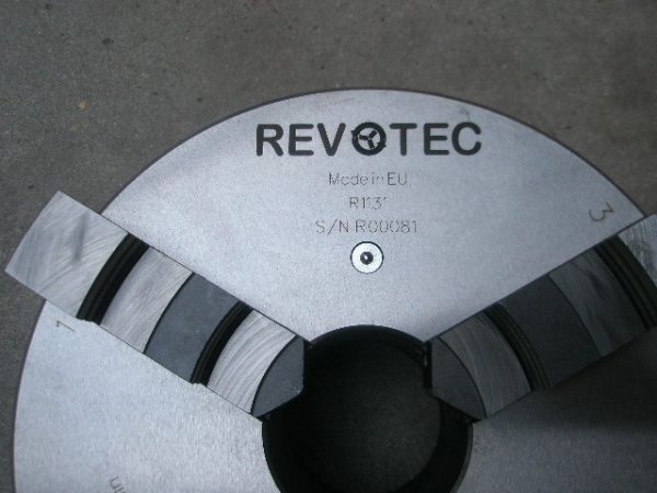 Revotec zelfcentr. 3-klauwplaat 250mm DIN 6350